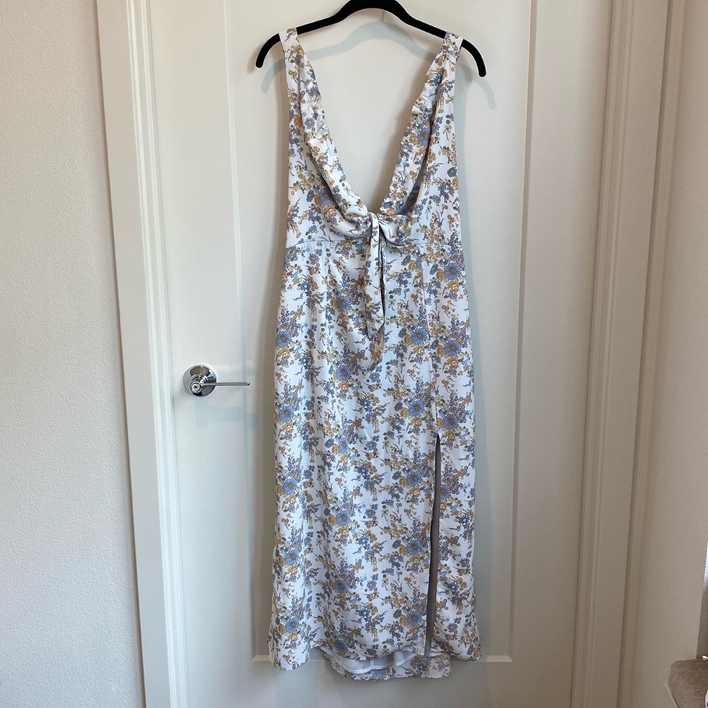 Abercrombie & Fitch White Floral Midi Dress with Blue and Gold Print